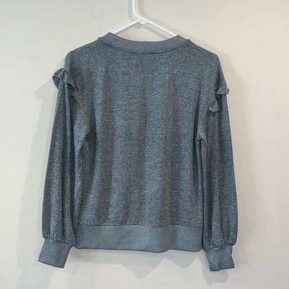 🔥Tahari Gray Knit Sweater🔥 - Picture 2 of 4